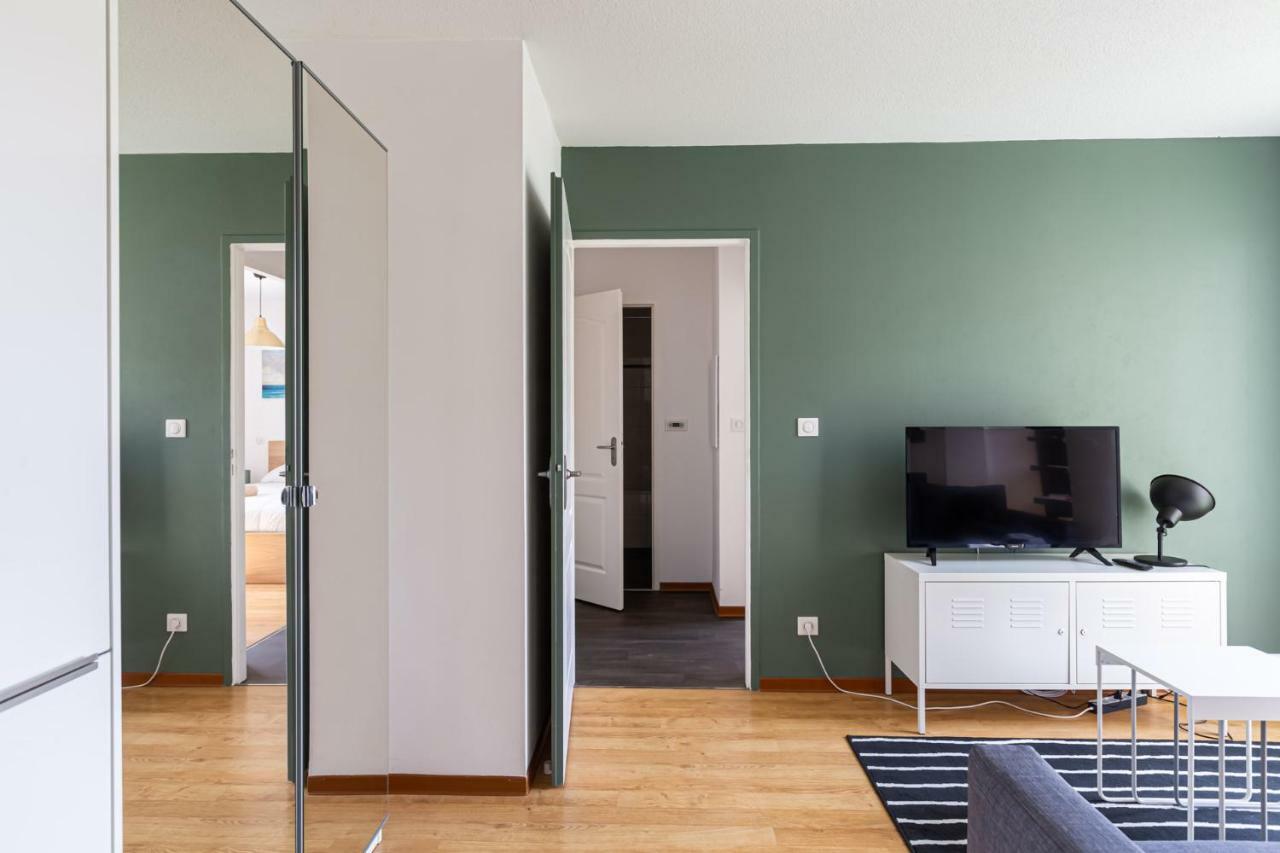 A 5 Min De Bordeaux Centre - Terrasse - Pied Du Tram Apartment Cenon Exterior foto